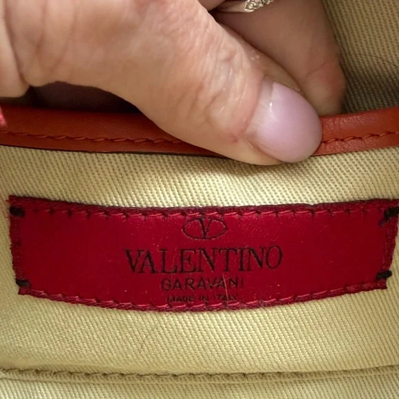 Valentino Garavani Rockstud Camera Crossbody Bag Orange Leather Gold Studs - Picture 11 of 16